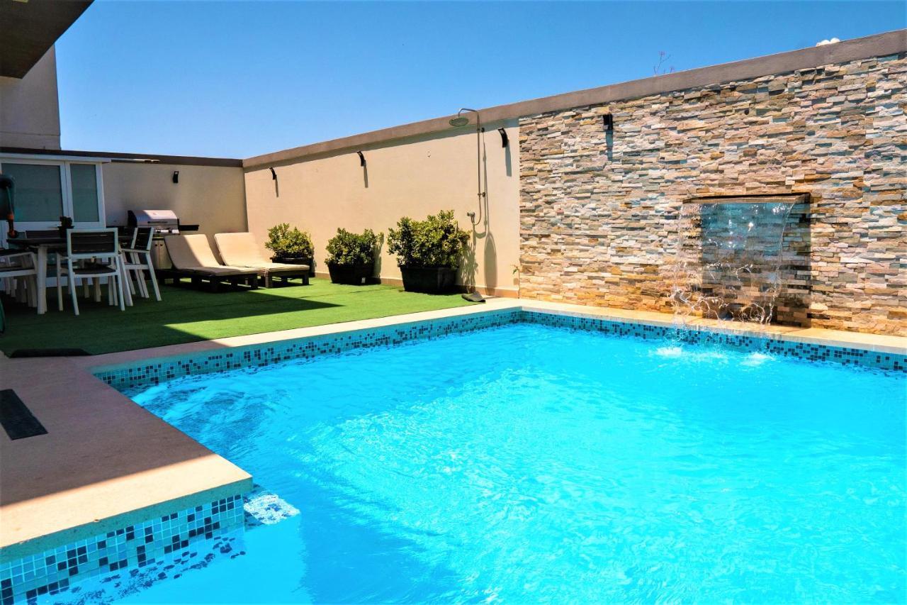 St. Peter's Pool Apartment *